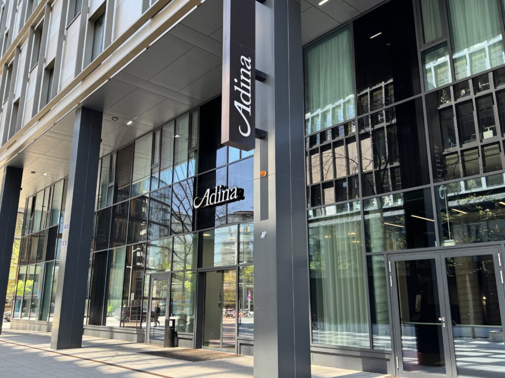 【宿泊レビュー】ウィーン中央駅すぐ！Adina Serviced Apartments Vienna