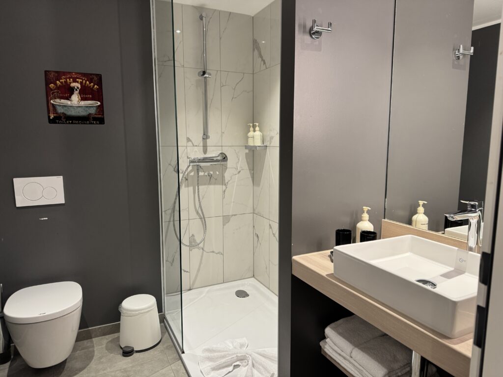【宿泊レビュー】ウィーン中央駅すぐ！Adina Serviced Apartments Vienna