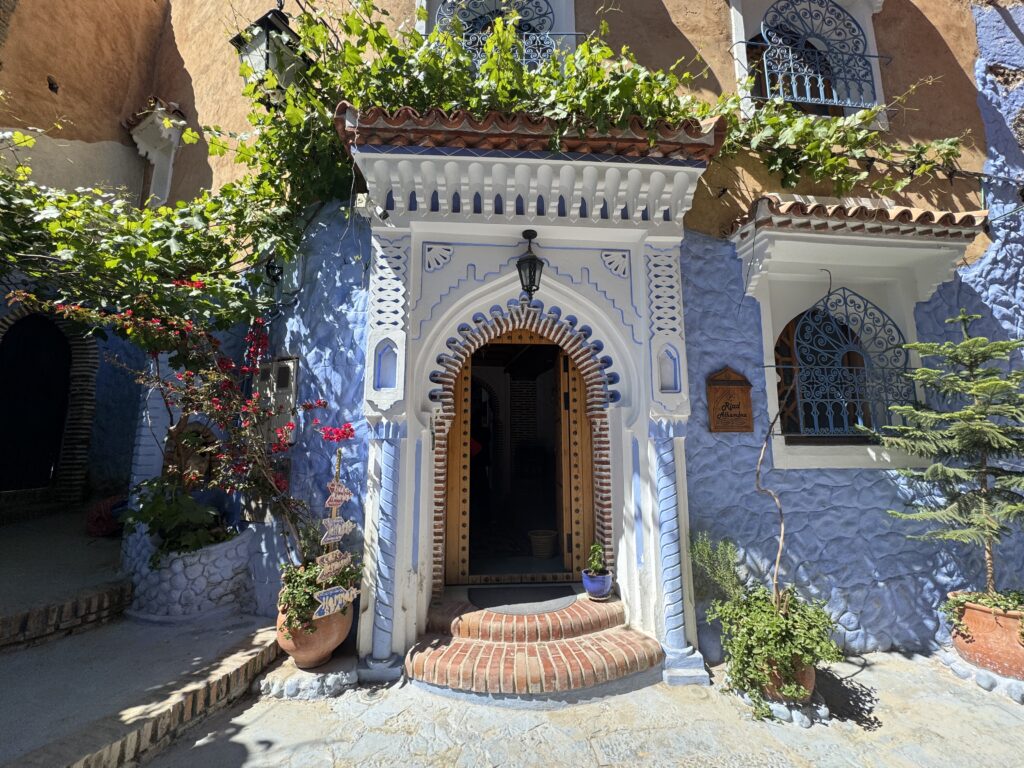 【宿泊レビュー】シェフシャウエンの可愛いリヤド、Alhambra Ryad & Spa