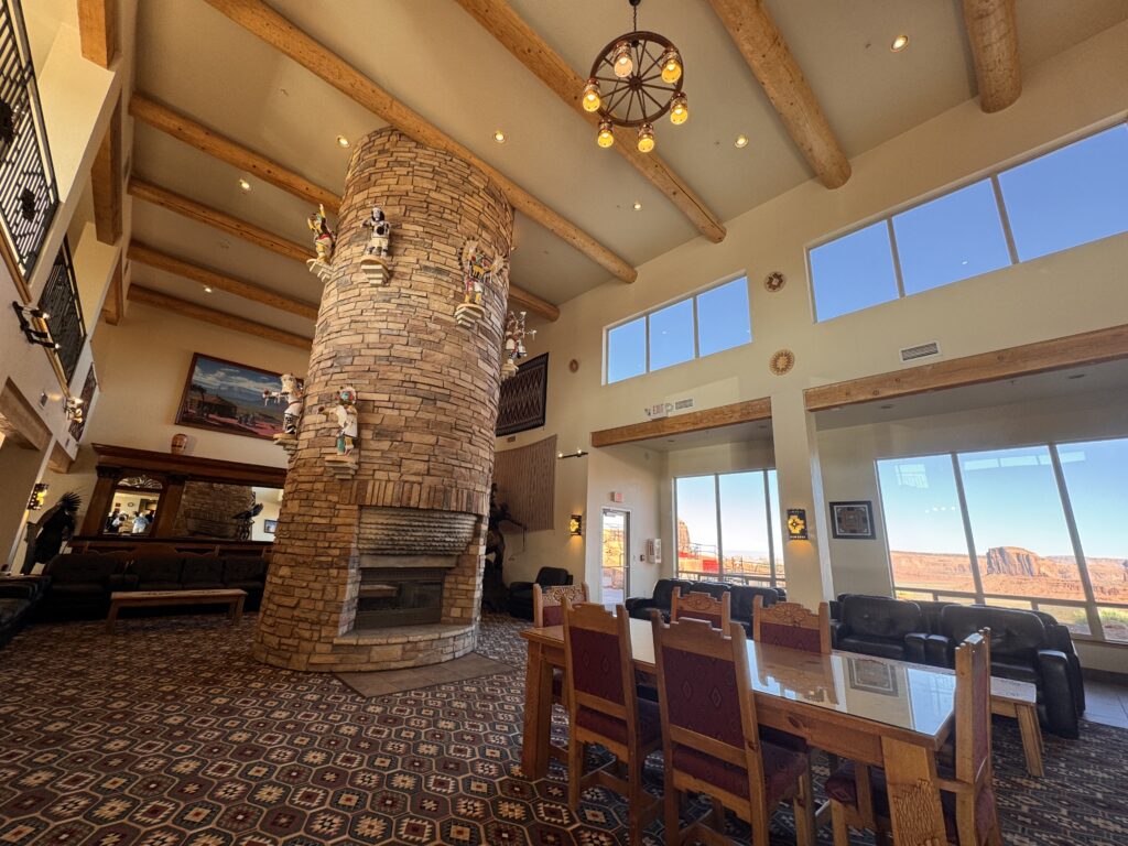 【宿泊レビュー】一生に一度は泊まりたい絶景ホテル！The View Hotel